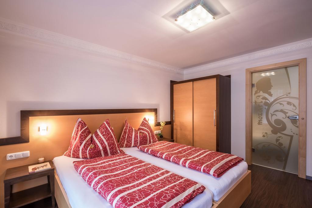 Apartment Mozart Майрхофен Экстерьер фото